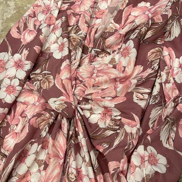Alexia Admor Pink Floral Wrap Maxi Dress Size Medium - Picture 3 of 7